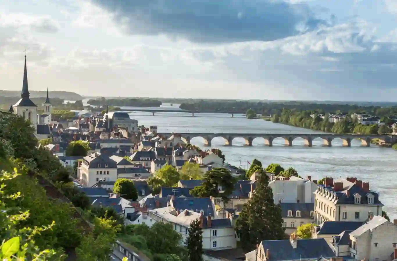 Saumur et la Loire, siège de Krome, cabinet de recrutement industriel